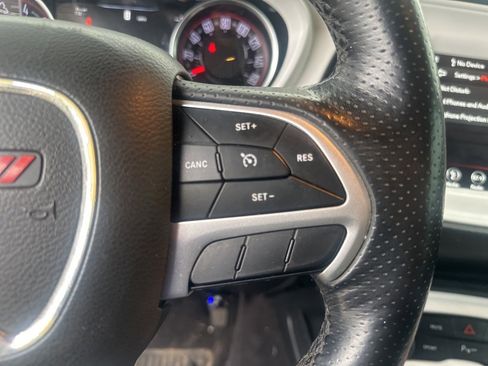 Used 2018 Dodge Challenger R/T Plus image 29