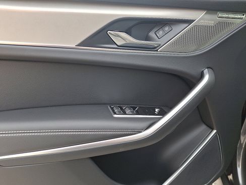 New 2026 Jaguar F-PACE R-Dynamic S image 10