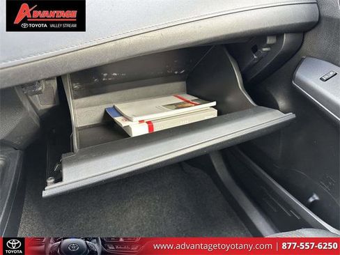 Certified 2018 Toyota RAV4 LE image 38