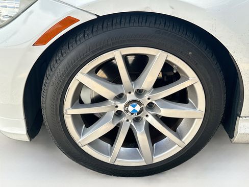 Used 2011 BMW 328i Sedan image 14