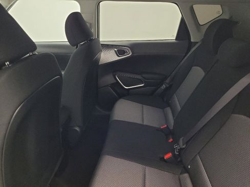 Used 2024 Kia Soul LX w/ Option Group 015 image 18