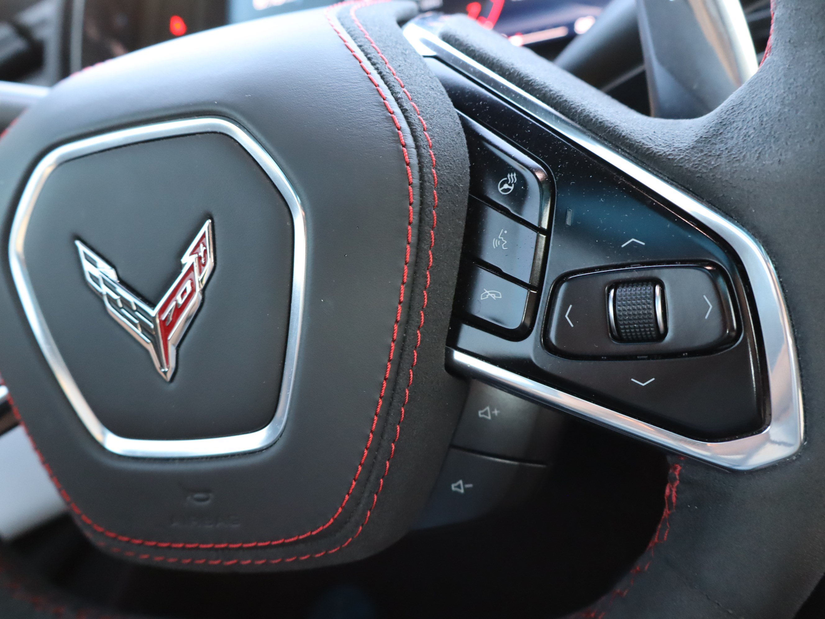 Used 2023 Chevrolet Corvette Stingray Premium Cpe w/ Z51 Performance Package RWD image 20