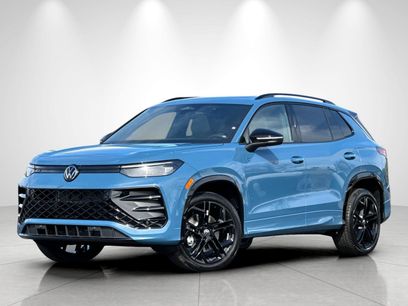 New 2026 Volkswagen Tiguan SE R-Line