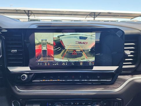 New 2026 GMC Sierra 1500 SLT image 27