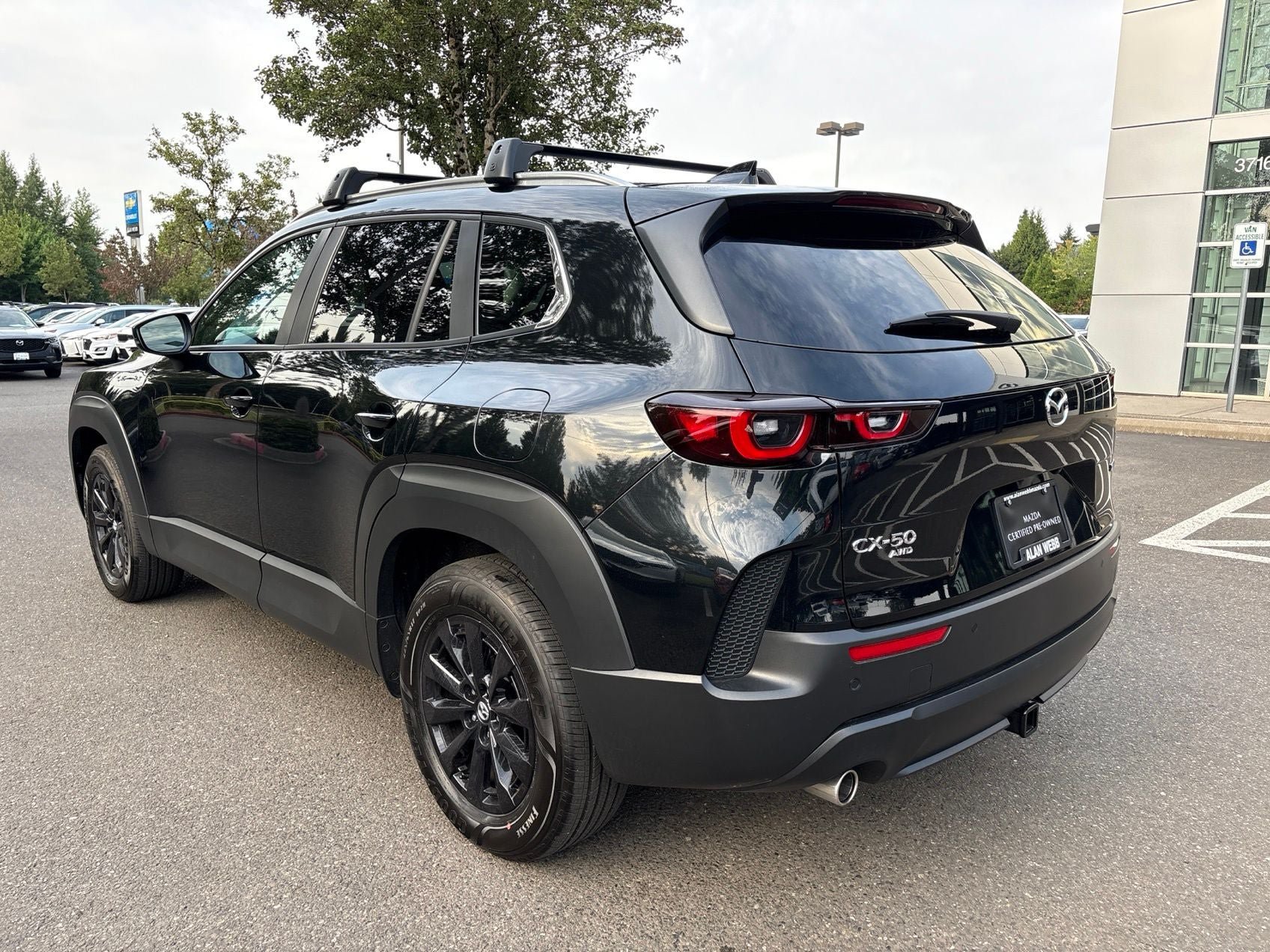 Certified 2026 MAZDA CX-50 2.5 Hybrid w/ Weather Package AWD/4WD image 2