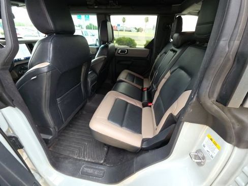 Used 2024 Ford Bronco Wildtrak AWD/4WD image 23