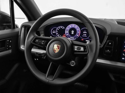 New 2025 Porsche Cayenne image 54