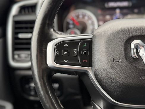 Used 2022 RAM 1500 Big Horn image 6