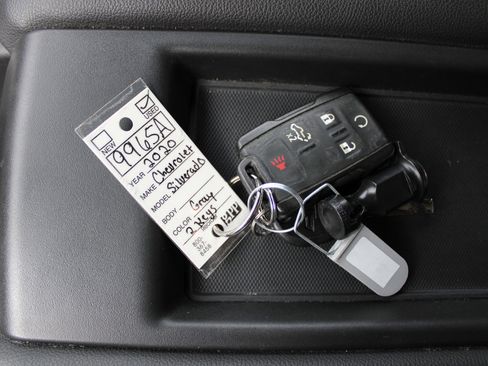 Used 2020 Chevrolet Silverado 1500 Custom w/ Custom Convenience Package image 26