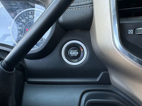 Used 2019 RAM 2500 Laramie AWD/4WD image 35