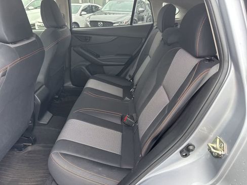 Used 2020 Subaru Crosstrek 2.0i Premium w/ Moonroof Package 1 image 17