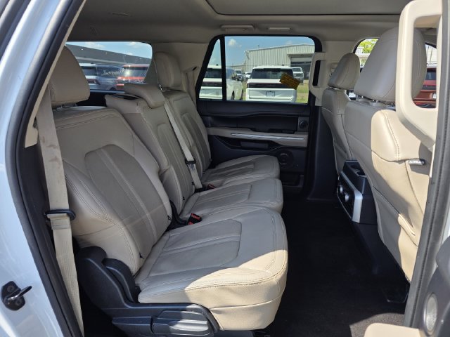 Used 2022 Ford Expedition Max Limited AWD/4WD image 33
