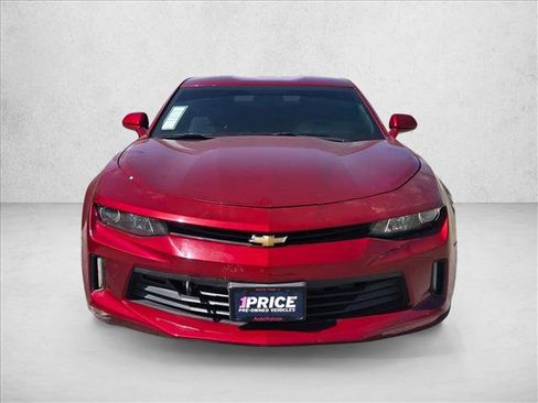 Used 2017 Chevrolet Camaro LT w/ Technology Package image 2
