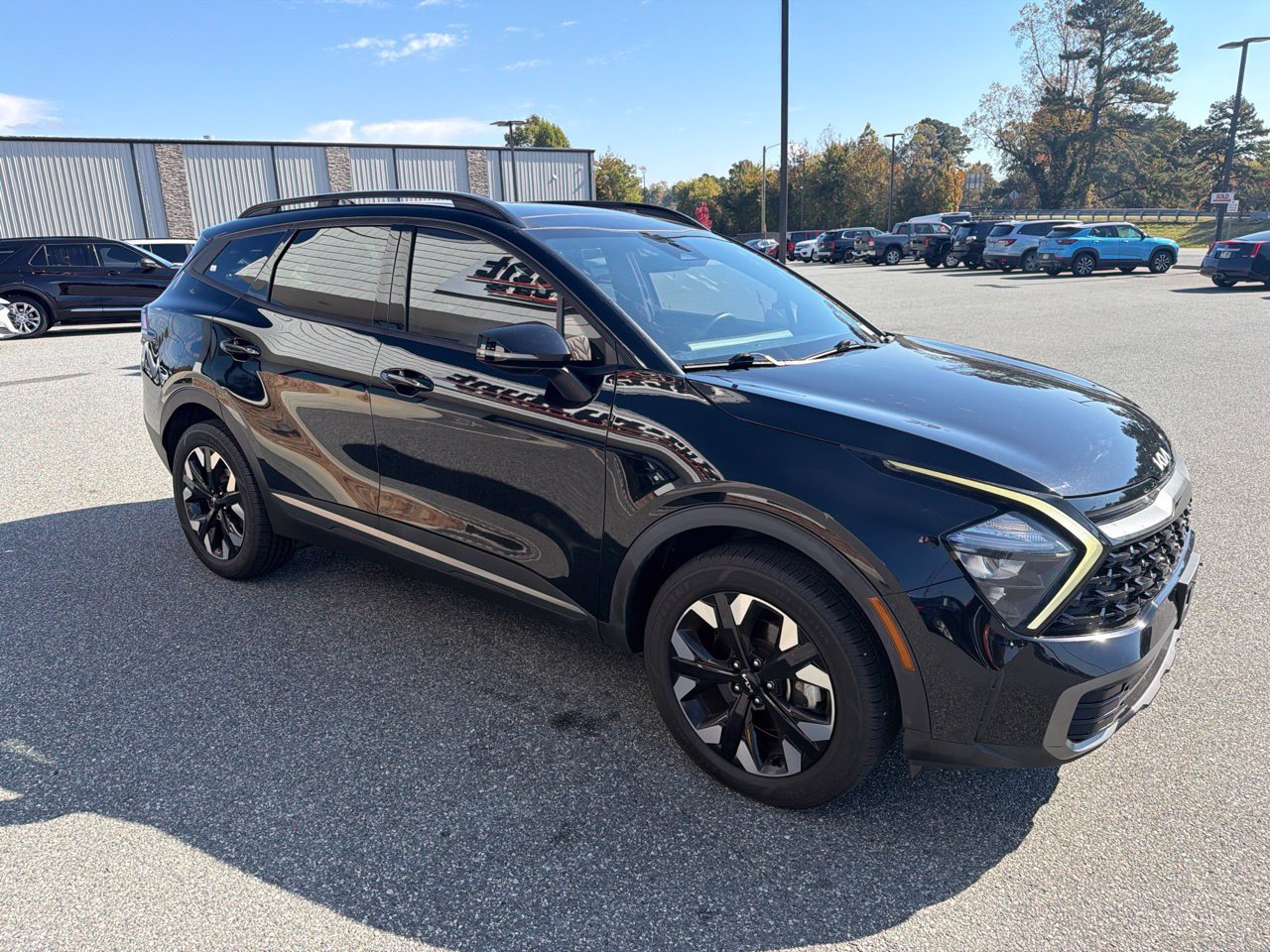Used 2023 Kia Sportage X-Line w/ X-Line Premium Package AWD/4WD image 8