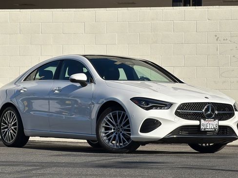 Certified 2025 Mercedes-Benz CLA 250 4MATIC image 2