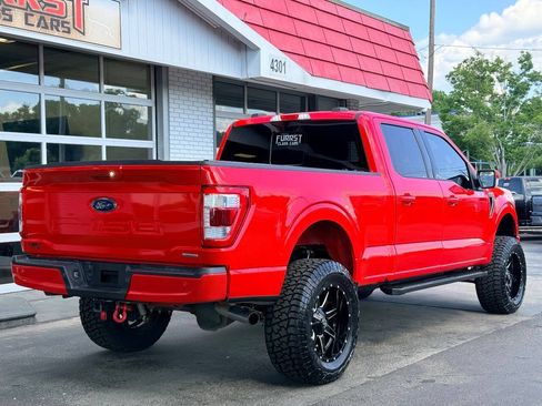 Used 2021 Ford F150 Lariat w/ Equipment Group 502A High AWD/4WD image 3