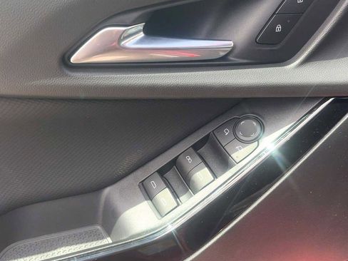 New 2026 Chevrolet Equinox LT FWD image 29