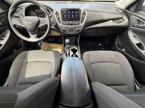 Used 2024 Chevrolet Malibu LT image 12