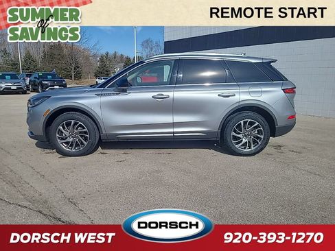 Used 2022 Lincoln Corsair AWD w/ Equipment Group 101A image 2
