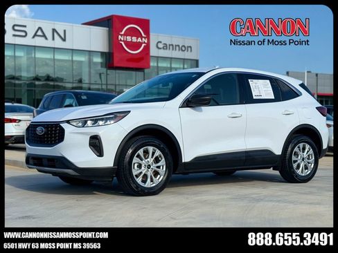 Used 2024 Ford Escape Active AWD/4WD image 1