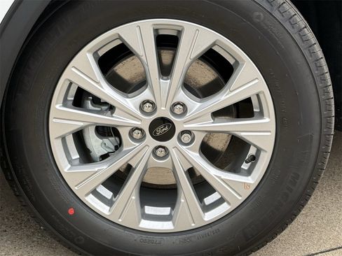 New 2026 Ford Escape Active image 31