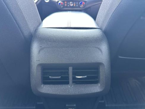 Used 2021 GMC Terrain SLE w/ Driver Convenience Package FWD image 13