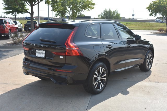 Used 2024 Volvo XC60 T8 Core AWD/4WD image 5