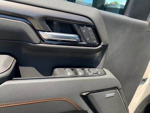New 2026 GMC Sierra 2500 AT4 w/ Technology Package AWD/4WD image 19