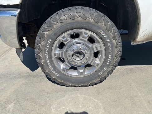 Used 2011 Ford F350 XLT image 5