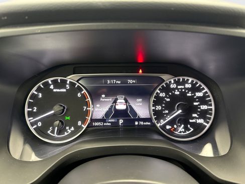 Used 2024 Nissan Rogue S image 13