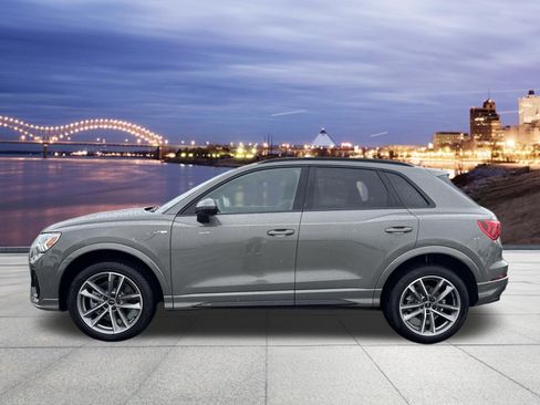 Certified 2025 Audi Q3 2.0T Premium w/ Convenience Package AWD/4WD image 2