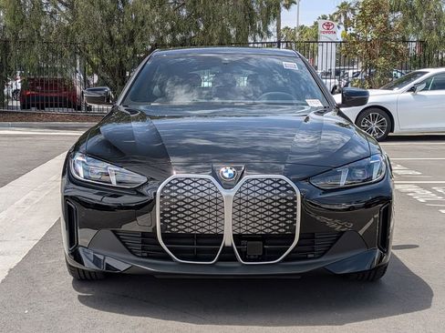 New 2026 BMW i4 eDrive40 w/ Driving Assistance Package RWD image 4