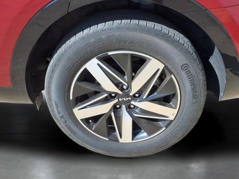 Used 2023 Kia Sorento EX w/ Panoramic Sunroof Package FWD image 32