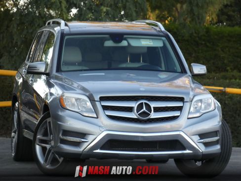 Used 2013 Mercedes-Benz GLK 350 4MATIC image 3