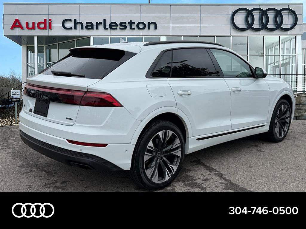 Certified 2025 Audi Q8 Prestige AWD/4WD image 3