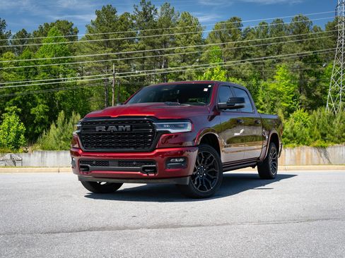 Used 2025 RAM 1500 Limited AWD/4WD image 1