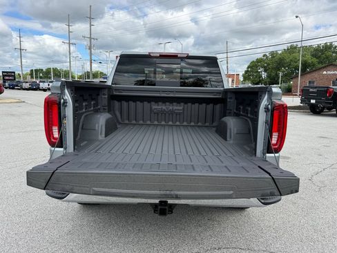 New 2026 GMC Sierra 1500 SLT w/ SLT Premium Plus Package AWD/4WD image 6