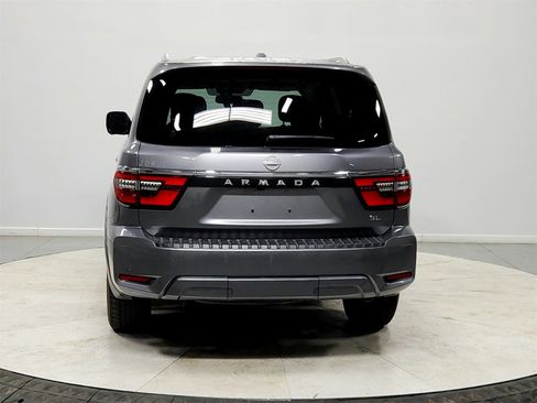 Used 2024 Nissan Armada SL image 6