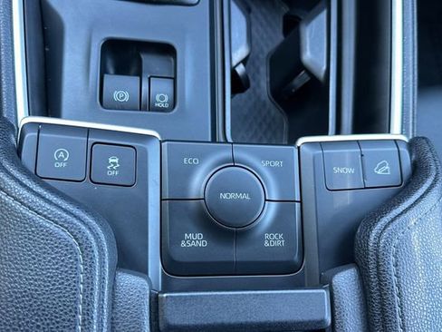 Certified 2025 Toyota Grand Highlander AWD image 38