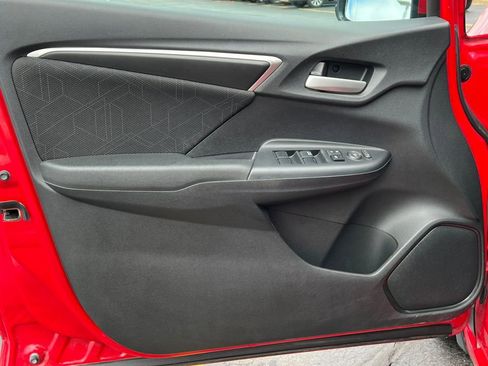 Used 2015 Honda Fit image 12