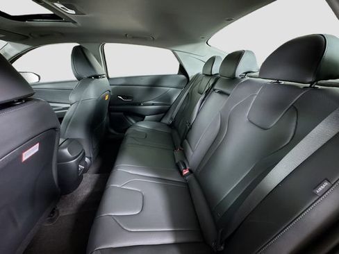 New 2026 Hyundai Elantra Limited w/ Cargo Package image 27