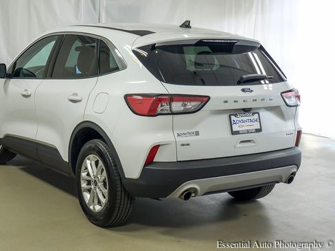 Used 2022 Ford Escape SE AWD/4WD image 7