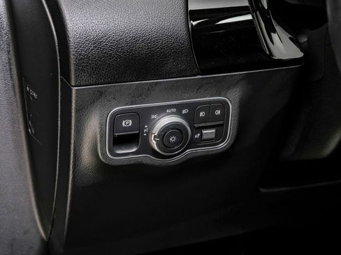 Used 2024 Mercedes-Benz GLA 250 image 30