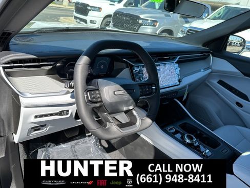 New 2026 Jeep Cherokee Laredo image 21