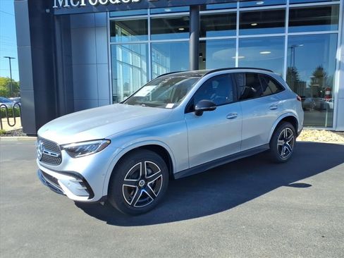 Certified 2026 Mercedes-Benz GLC 300 4MATIC image 2