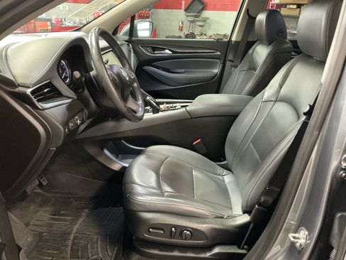 Used 2018 Buick Enclave Essence w/ Trailering Package FWD image 14