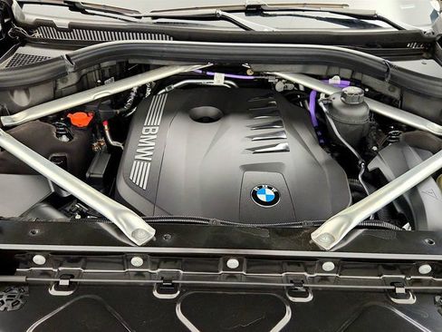 Used 2025 BMW X7 xDrive40i w/ Premium Package AWD/4WD image 27