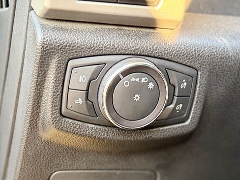 Used 2018 Ford F150 Lariat w/ Equipment Group 501A Mid AWD/4WD image 35