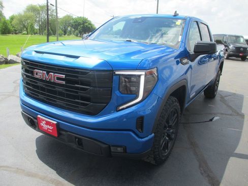 Used 2023 GMC Sierra 1500 Elevation AWD/4WD image 11