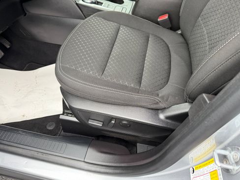 Certified 2023 Ford Escape Active AWD/4WD image 17
